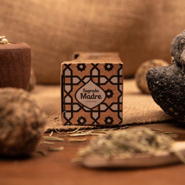 Caja de 4 Bombitas de Incienso Palo Santo - Imagen 4