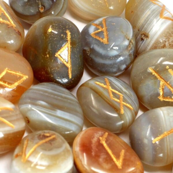 Piedras rúnicas artesanas - Ágata bandeada
